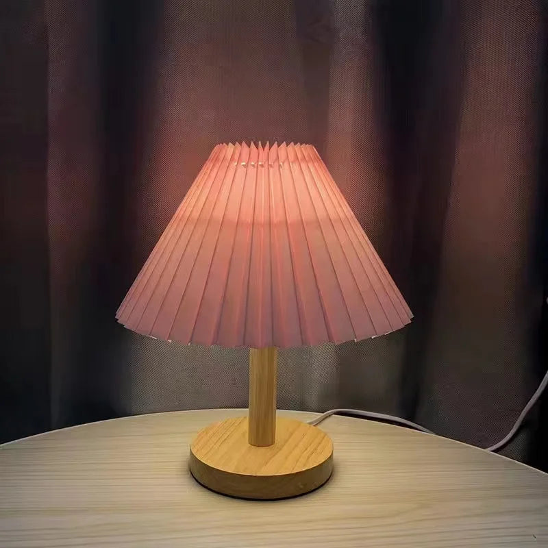 Nordic Pleated Table Lamp